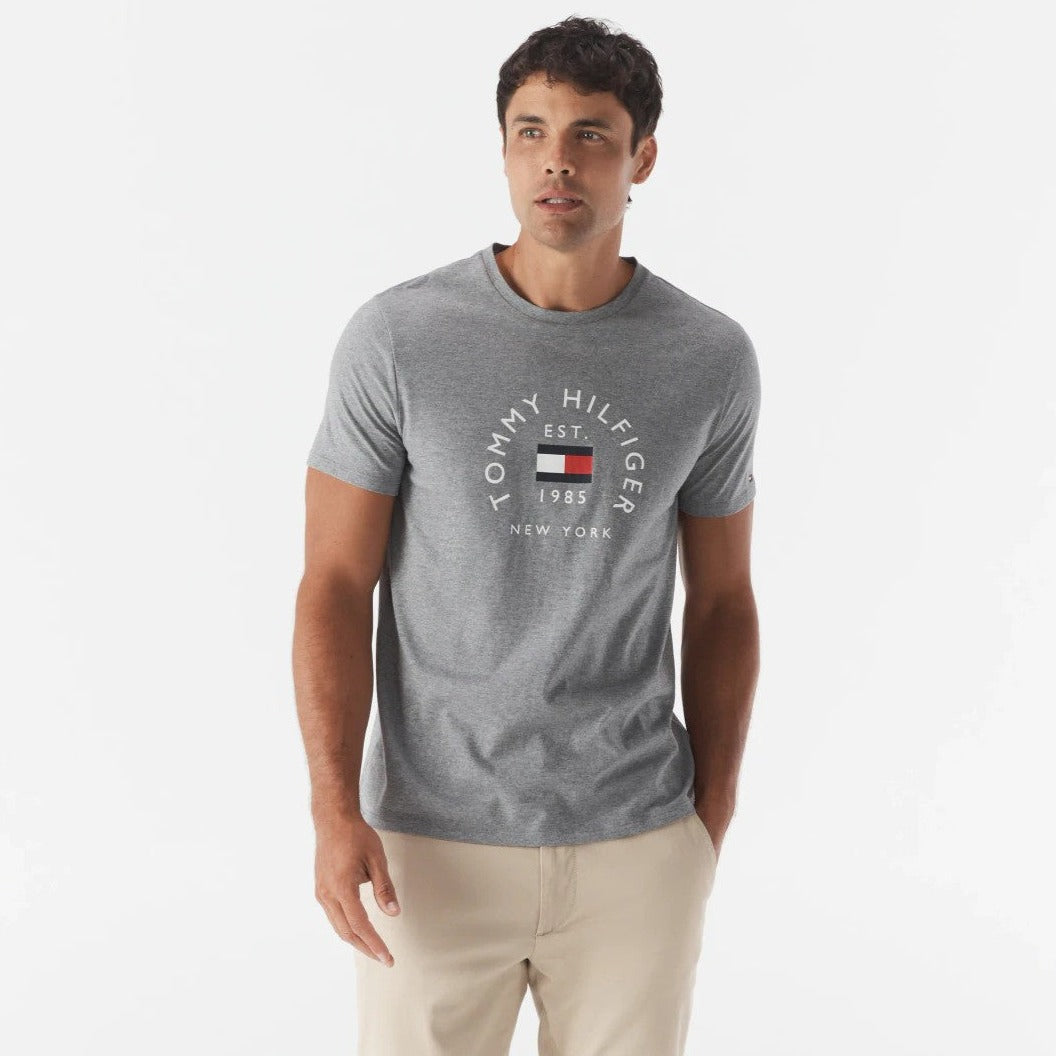 Tommy Hilfiger Men's Flag Arch Tee / T-Shirt / Tshirt - Grey Heather