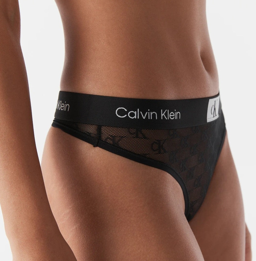 Calvin Klein Women's 1996 Logo Lace Modern Thong / String - Black