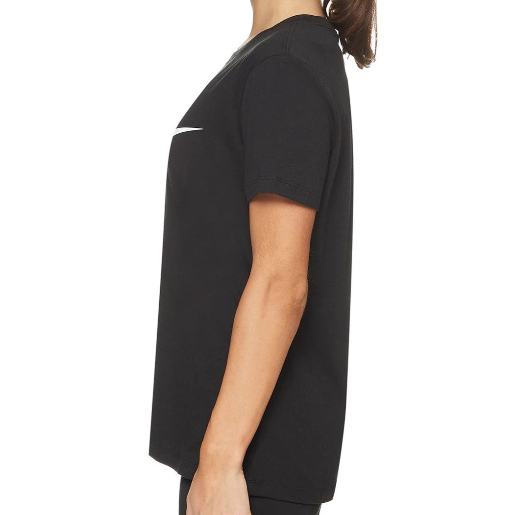 Nike Sportswear Women's Essential Icon Futura Tee / T-Shirt / Tshirt - Black