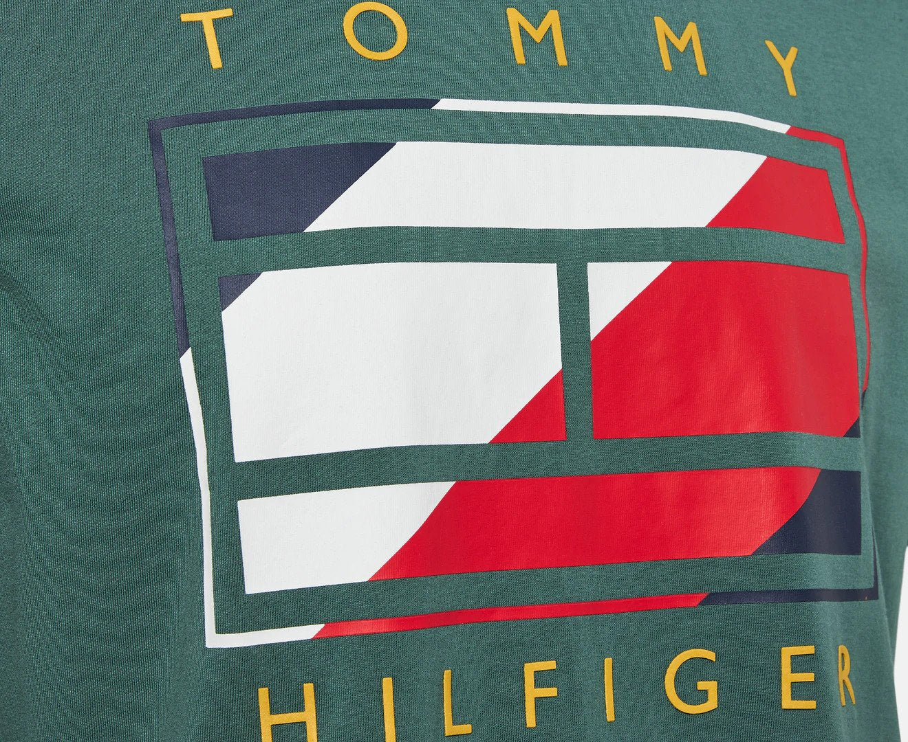 Tommy Hilfiger Men's Arrival Tee / T-Shirt / Tshirt - Erie Canal