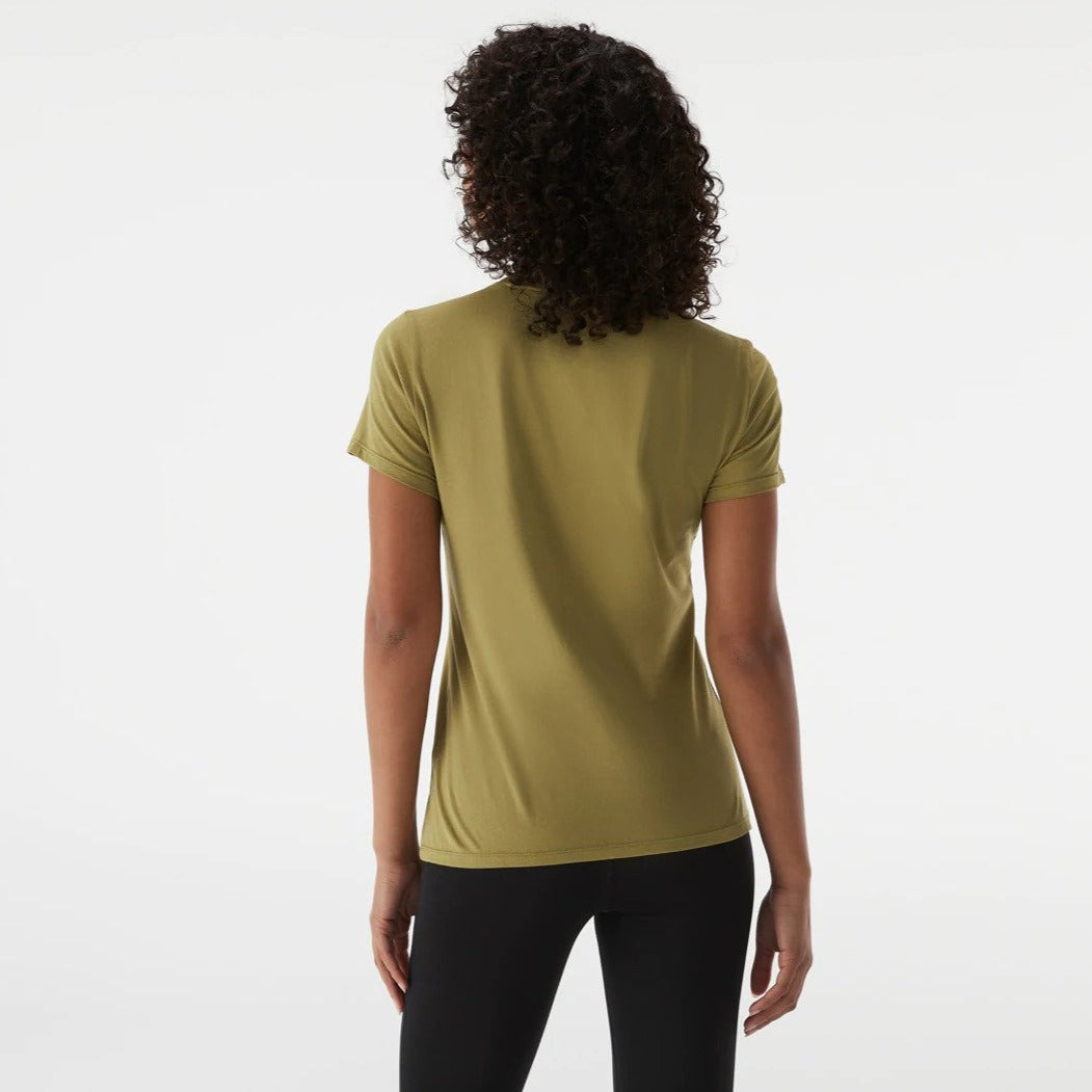 Calvin Klein Performance Women's Logo Short Sleeve Crewneck Tee / T-Shirt / Tshirt - Crocodile