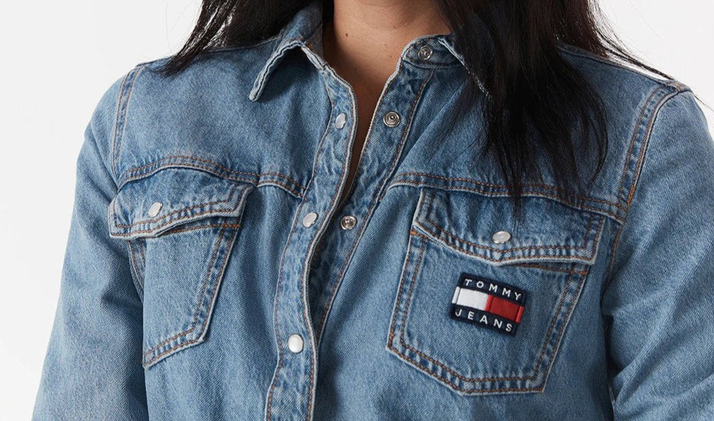 Tommy Jeans Women's Denim Shirt - Medium Wash