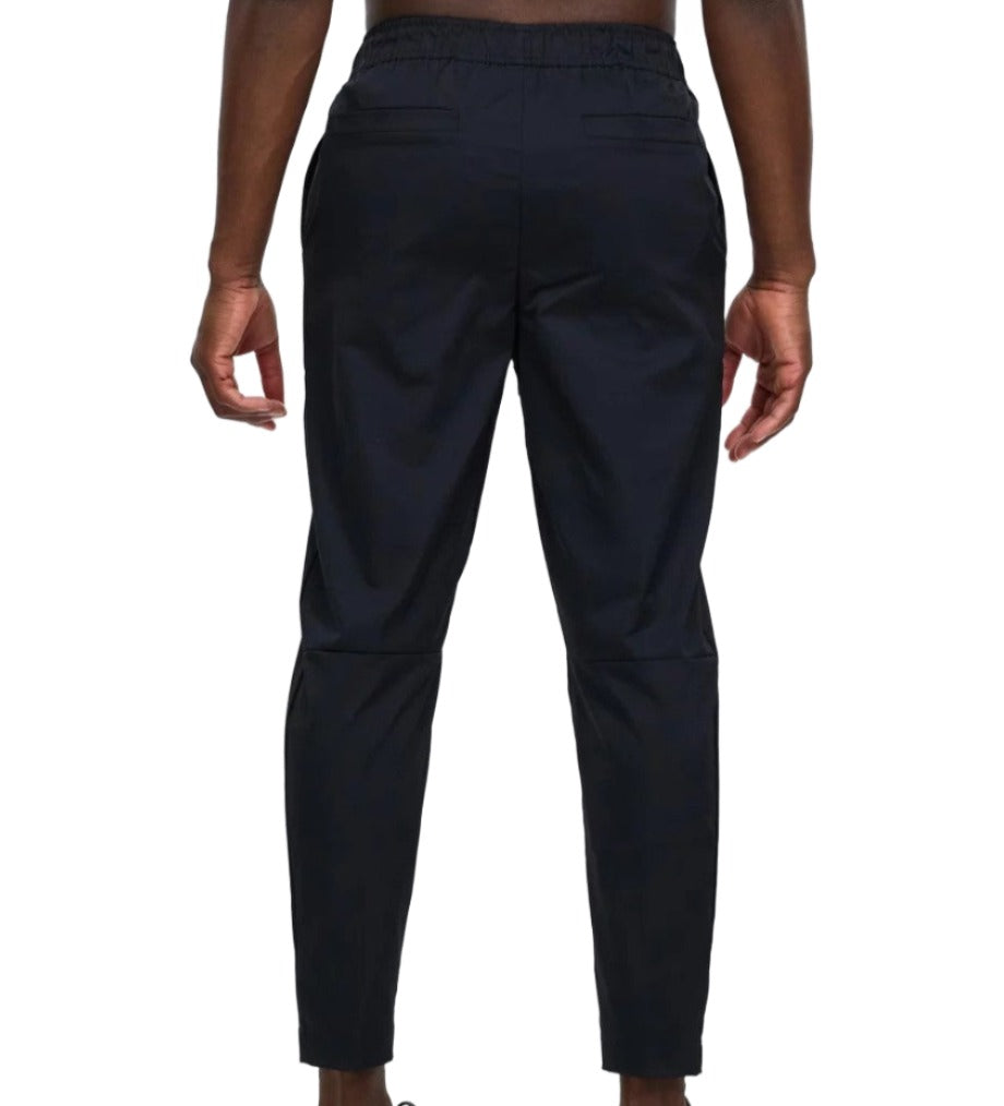 Nike Mens Club Woven Taper Leg Pants - Black/White