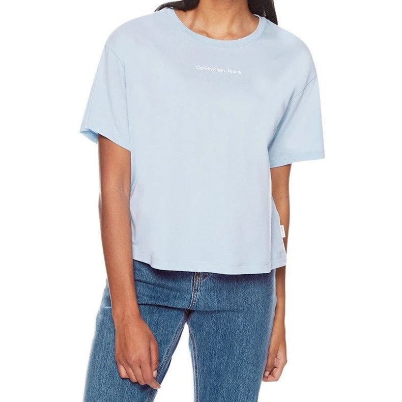 Calvin Klein Jeans Women's Logo Short Boyfriend Tee / T-Shirt / Tshirt - Breezy