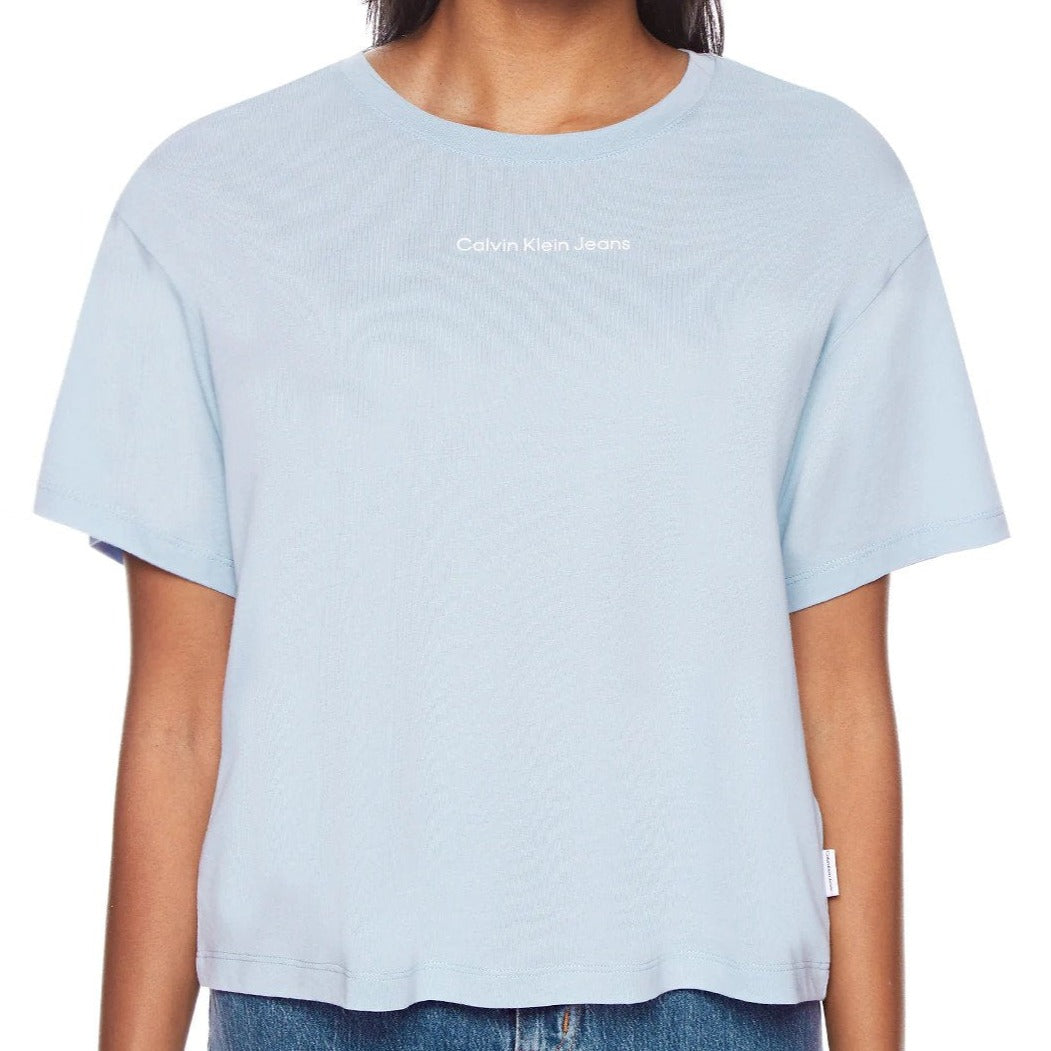 Calvin Klein Jeans Women's Logo Short Boyfriend Tee / T-Shirt / Tshirt - Breezy